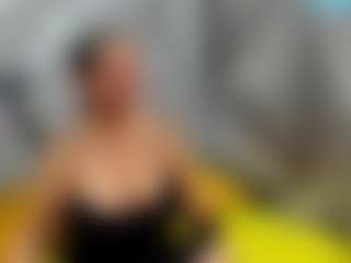 Live cam show with CharlotteMoon1 - Mature on Camsoda