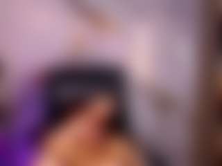 Roxy-Fox-2's Live Sex Cam Show