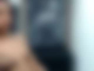 SoffiaBurgueth's Live Sex Cam Show
