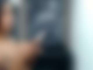 SoffiaBurgueth's Live Sex Cam Show