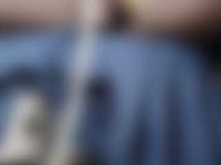 Live cam show with tuchocolatito - Orgasm on AdultVida.com