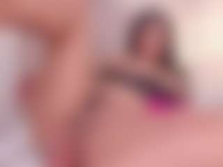 Live cam show with zoejennerr - Hairy on Camsoda