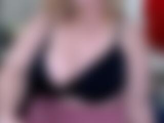 Monica Mazzaratie's Live Sex Cam Show