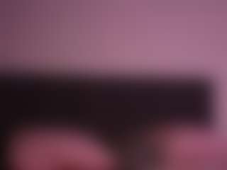 Mia's Live Sex Cam Show