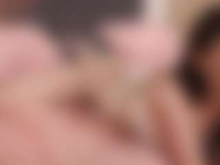 Mia's Live Sex Cam Show