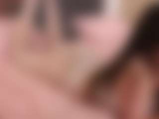 Show de cam en vivo con Mia - Blue Eyes en Camsoda