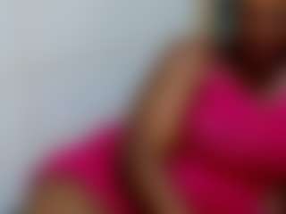 Live cam show with BustyDiva - Ebony on Camsoda