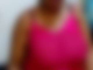 Live cam show with BustyDiva - Thick on Camsoda