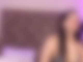 Live cam show with JulietteMoretti - Cum on Camsoda
