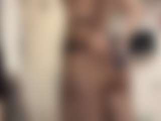 Live cam show with MarioAllocco - Green Eyes on Camsoda
