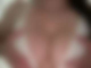 marlene2214's Live Sex Cam Show