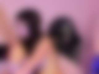 MiiaDiaz's Live Sex Cam Show