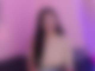 Live cam show with MiiaDiaz - Nipple Piercings on SmokeAndPoke