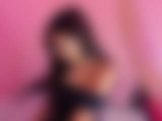 Live cam show with MiiaDiaz - Nipple Piercings on Camsoda