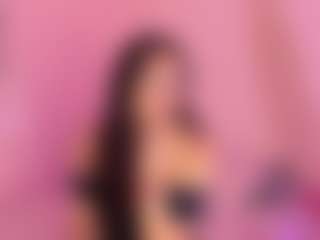 Live cam show with MiiaDiaz - College on xblisslive.com