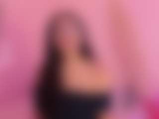 Live cam show with MiiaDiaz - Nipple Piercings on madthumbs