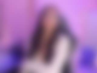 MiiaDiaz's Live Sex Cam Show