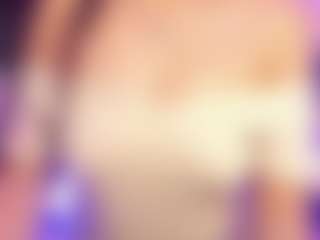 MiiaDiaz's Live Sex Cam Show