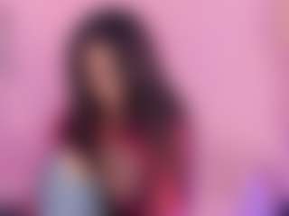 MiiaDiaz's Live Sex Cam Show