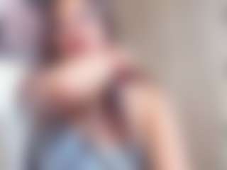 Live cam show with MiiaDiaz - Pov on CamClone