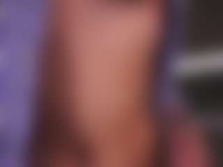 Live-Cam-Show mit SookBroda - Green Eyes auf Camsoda