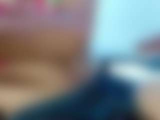 bella-777's Live Sex Cam Show