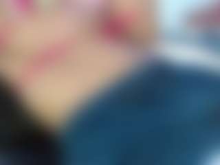 bella-777's Live Sex Cam Show