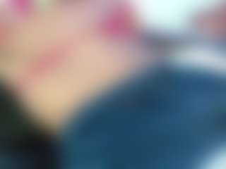 bella-777's Live Sex Cam Show