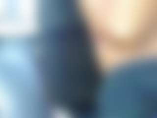 bella-777's Live Sex Cam Show