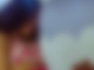bella-777's Live Sex Cam Show