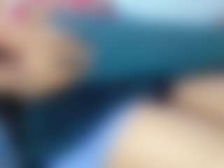 bella-777's Live Sex Cam Show