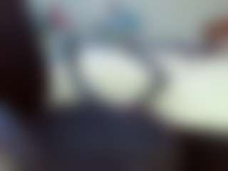 bella-777's Live Sex Cam Show