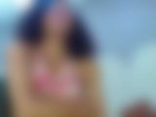 bella-777's Live Sex Cam Show