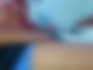 bella-777's Live Sex Cam Show
