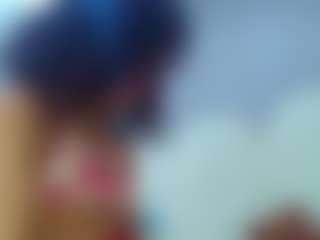 bella-777's Live Sex Cam Show