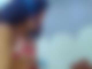 bella-777's Live Sex Cam Show
