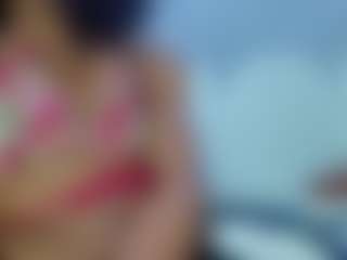 bella-777's Live Sex Cam Show