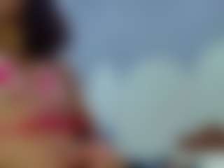 bella-777's Live Sex Cam Show