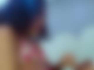bella-777's Live Sex Cam Show
