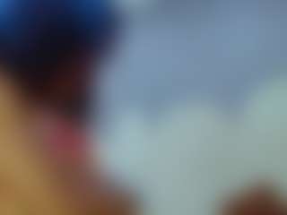 bella-777's Live Sex Cam Show