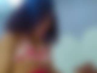 bella-777's Live Sex Cam Show
