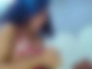 bella-777's Live Sex Cam Show