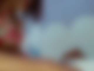 bella-777's Live Sex Cam Show