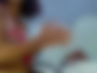 bella-777's Live Sex Cam Show