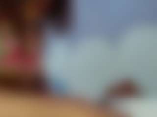 bella-777's Live Sex Cam Show