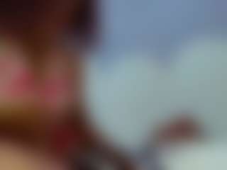 bella-777's Live Sex Cam Show