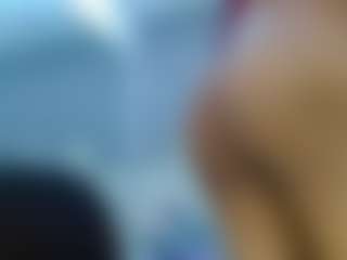 bella-777's Live Sex Cam Show