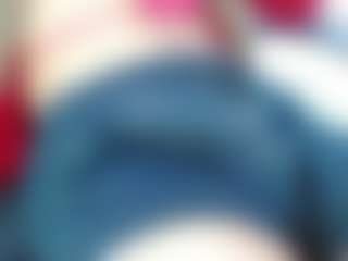 bella-777's Live Sex Cam Show