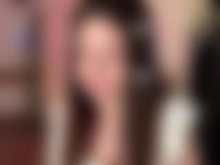Live cam show with CarrolStancato - Athletic Teen (18+) on AdultVida.com