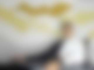 EdyLucianni's Live Sex Cam Show